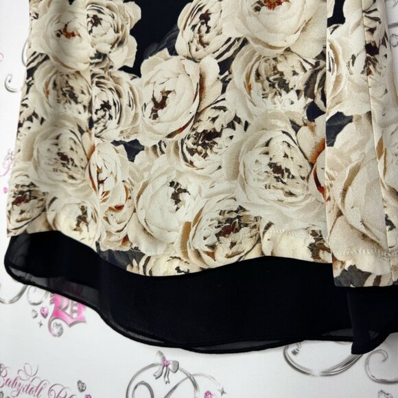 Rose + Olive tank top blouse roses cream Floral Sleeveless Top - Beige and Black - Picture 13 of 13